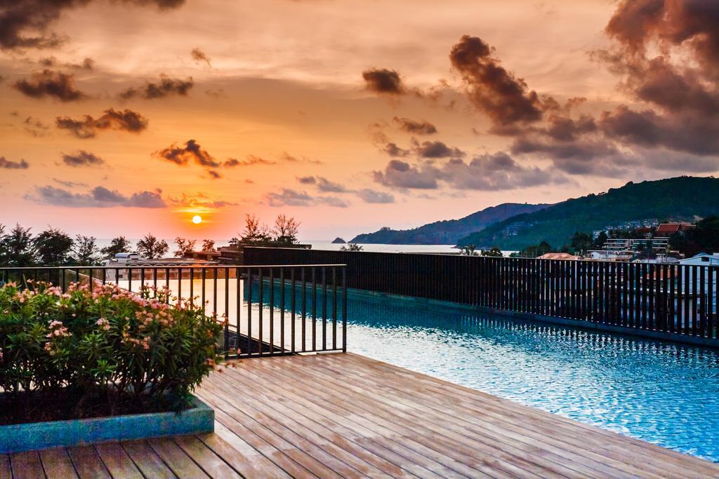 เดอะเดค คอนโด บายลอฟตี้ Patong ภายนอก รูปภาพ